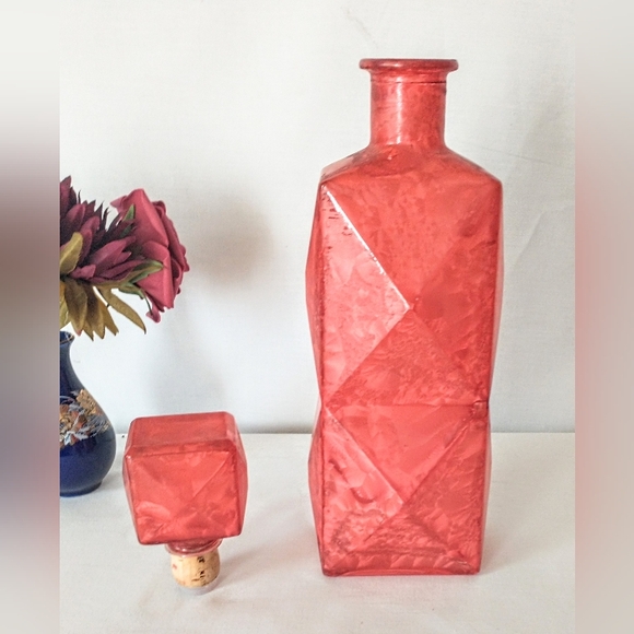 MCM Art Deco Glass Decanter w/ Square Stopper - Marbleized Red - Picture 3 of 9